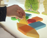 Shape and colour stones - Yellow Door